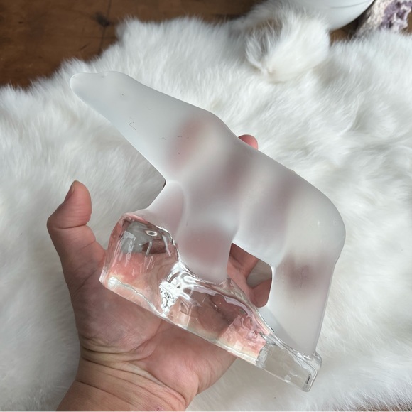 Vintage Reijmyre Sweden Clear Frosted Glass Polar Bear Figurine Paperweight - Picture 2 of 4
